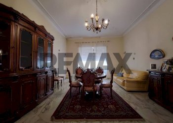 Sala da pranzo - Casa indipendente via Michelangelo D'Alessandro
 
2, Triggiano - foto 13