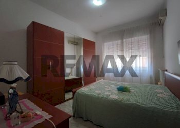 Camera / camera da letto - Casa indipendente via Michelangelo D'Alessandro
 
2, Triggiano - foto 15