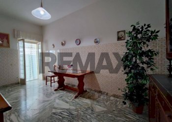 Sala da pranzo - Casa indipendente via Michelangelo D'Alessandro
 
2, Triggiano - foto 20