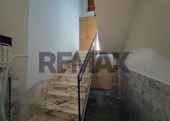 Scale - Casa indipendente via Michelangelo D'Alessandro
 
2, Triggiano - foto 24