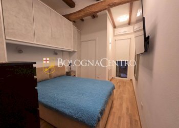Bilocale Bologna (zona Santo Stefano) - foto 8
