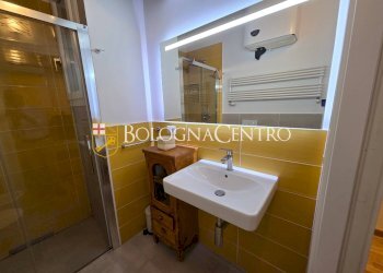 Bilocale Bologna (zona Santo Stefano) - foto 12