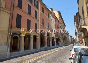 Bilocale Bologna (zona Santo Stefano) - foto 15