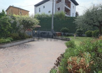 Quadrilocale VIA ADDA, 40 
 Bottanuco, Bottanuco - foto 3