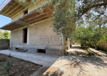 WhatsApp Image 2026-08-31 at 11.56.32 (2) - Villa Via Santa Caterina, Marcianise - foto 11