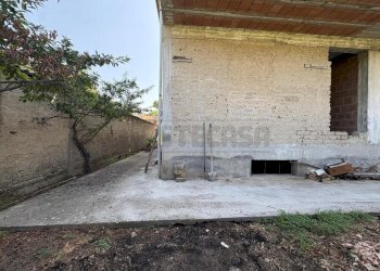 WhatsApp Image 2026-08-31 at 11.56.32 - Villa Via Santa Caterina, Marcianise - foto 13