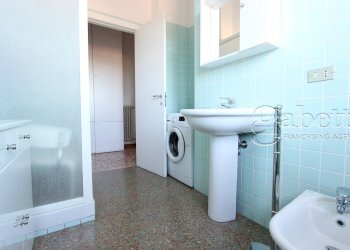 bagno - Two-room apartment Viale Villoresi, Nerviano - photo 9