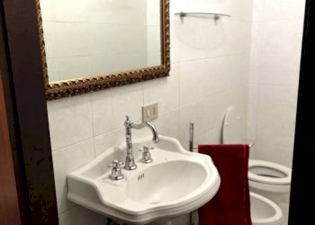05Bagno (5) - Apartment Via Vittorio Emanuele 21, Guardea - photo 19