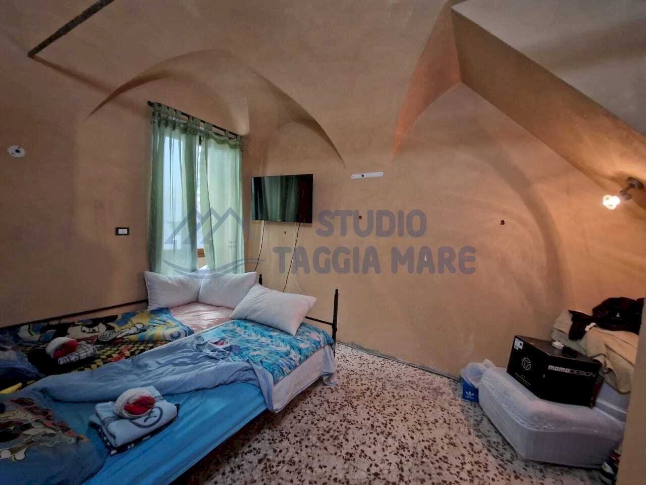 cs - Appartamento Via Marco Bianchi 19, Badalucco - foto 3