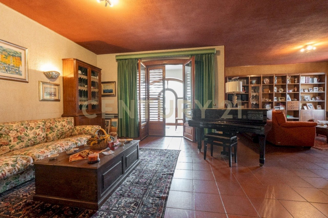 WhatsApp Image 2026-08-31 at 16.23.31 (2) - Villa a Schiera Via Carrubella 8, Catania - foto 2