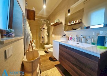 Bagno - Villa Via San Domenico 25, Taranto - foto 13