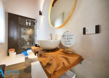Bagno - Villa Via San Domenico 25, Taranto - foto 17