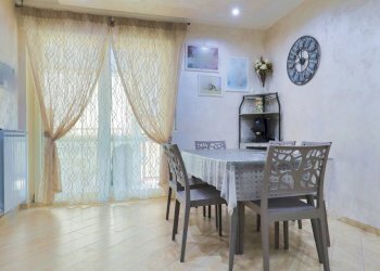 Soggiorno - Appartamento Via Rintone 39, Taranto - foto 2