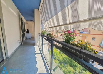 Balcone - Appartamento Via Rintone 39, Taranto - foto 9