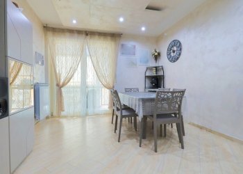 Soggiorno - Appartamento Via Rintone 39, Taranto - foto 12
