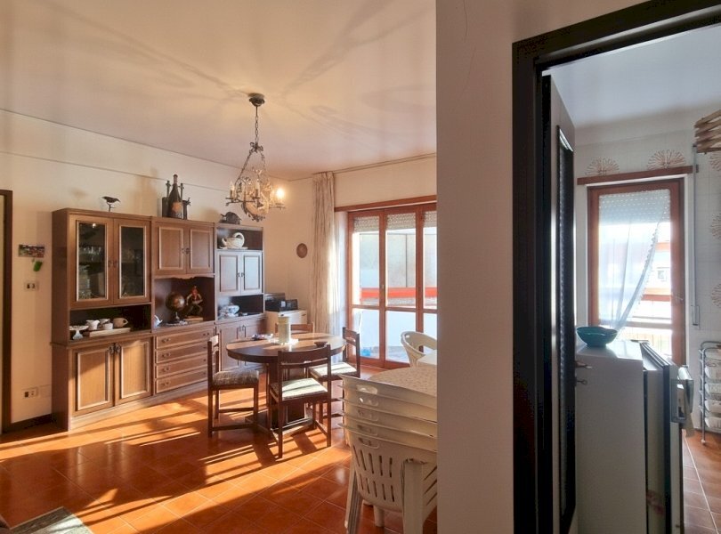 Appartamento Mondragone - foto 1