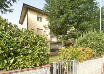 Three-room apartment Via costa andrea, Molinella - photo 2
