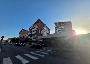 Trilocale Via Tevere 29, Rivoli - foto 2
