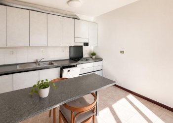 Two-room apartment via Gugliemo Marconi, hamlet Milano 3, Basiglio - photo 4