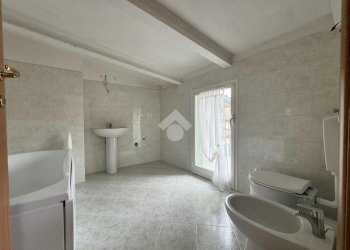 Two-room apartment Via Paolo Baratta, Noceto - photo 23
