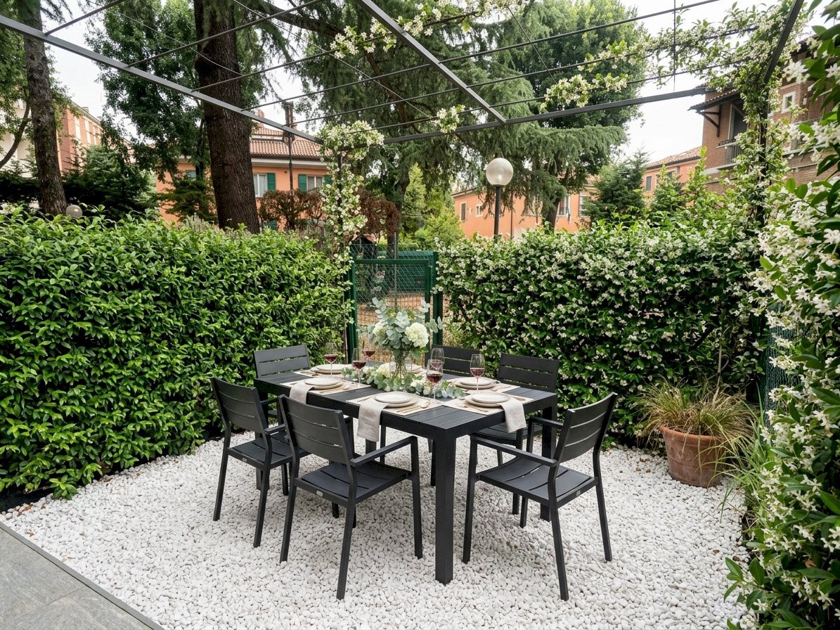 Giardino - Bilocale via degli Orti, 29, Bologna (zona Murri) - foto 1
