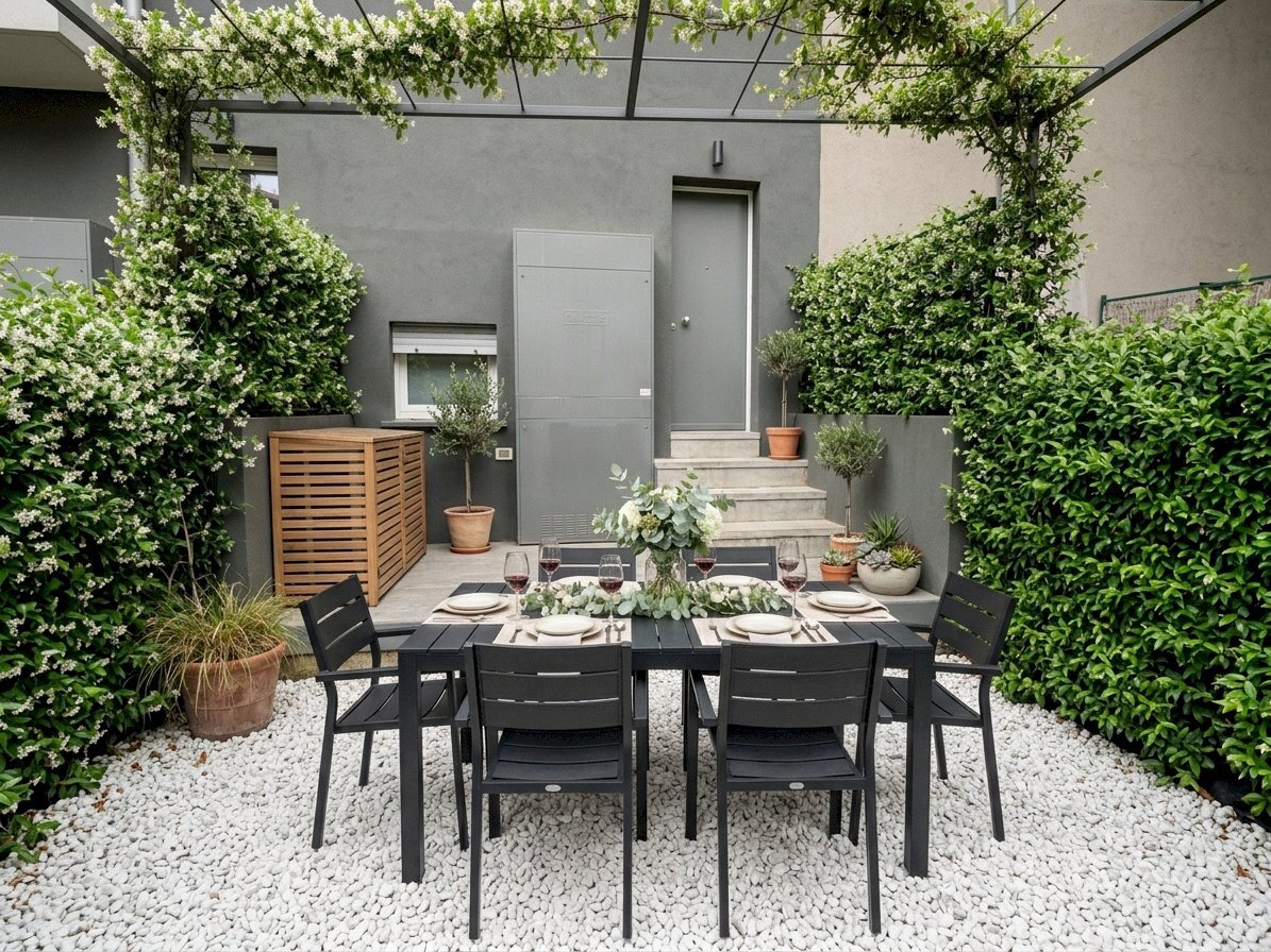 Giardino - Bilocale via degli Orti, 29, Bologna (zona Murri) - foto 2