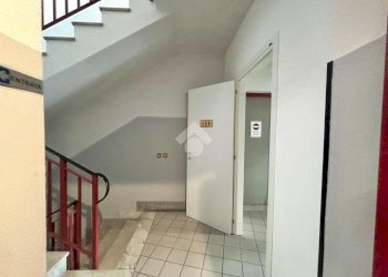 Shop Via Leonardo Da Vinci, Novara - photo 10