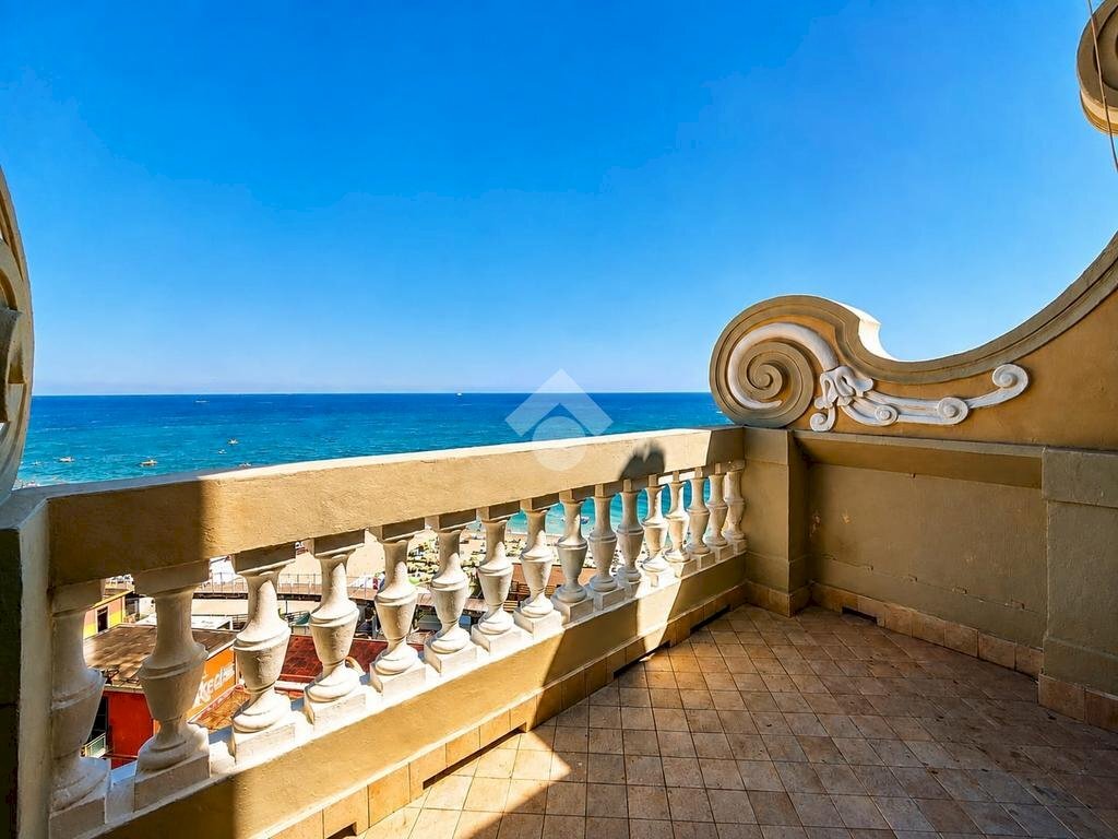 Apartment Corso Vittorio Veneto, Savona (neighborhood Fornaci) - photo 2