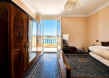 Apartment Corso Vittorio Veneto, Savona (neighborhood Fornaci) - photo 4