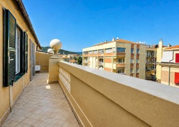 Apartment Corso Vittorio Veneto, Savona (neighborhood Fornaci) - photo 31
