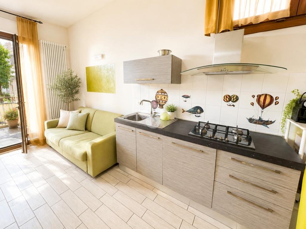Semi-detached house Via Padre Nicola Montanaro, Imperia - photo 2