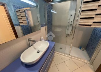 Semi-detached house Via Padre Nicola Montanaro, Imperia - photo 10