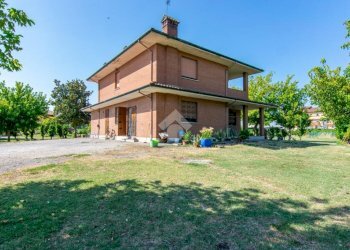 Villa Via Bologna, Ferrara - foto 4