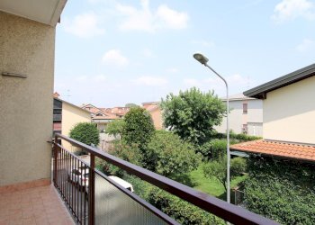Three-room apartment Appartamento via Galileo Galilei, Bareggio - photo 6
