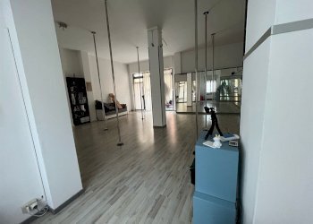 Negozio Asti - foto 3
