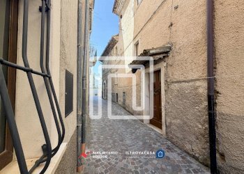 Foto 2 - Casa indipendente VIA SANTA MARIA DELLE GRAZIE
 
1, Anversa degli Abruzzi - foto 2