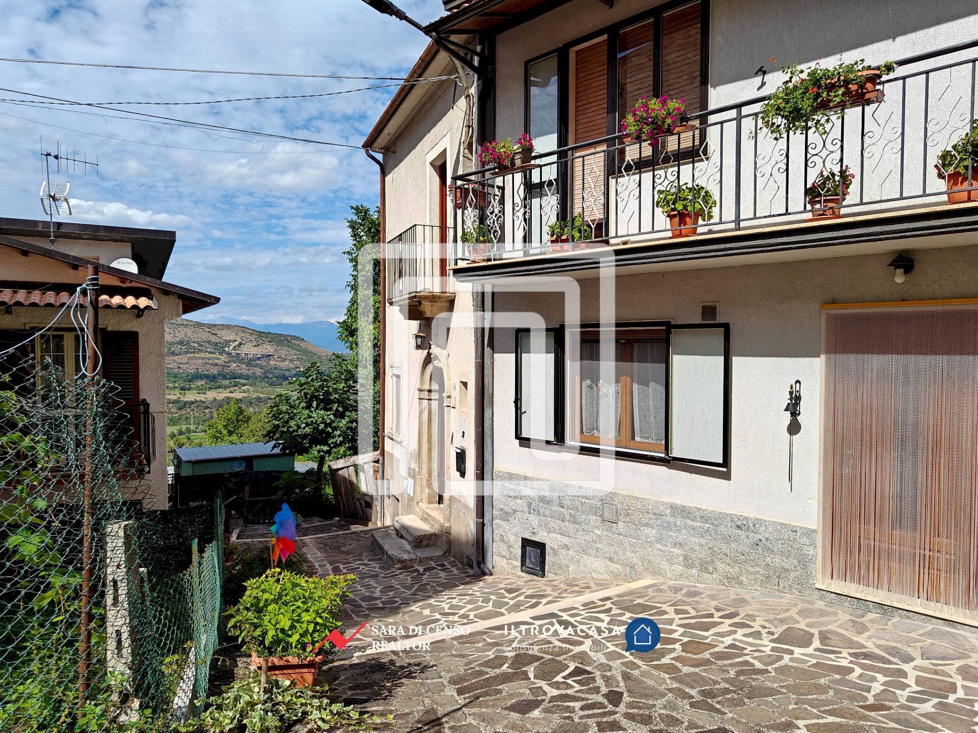 Foto 1 - Casa indipendente Largo Murillo
 
6, Bugnara - foto 1
