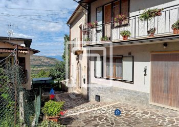 Foto 1 - Casa indipendente Largo Murillo
 
6, Bugnara - foto 1