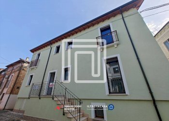 Foto 1 - Casa indipendente via Giuseppe Verdi
 
39, Raiano - foto 1