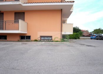 Foto 37 - Quadrilocale Viale San Vincenzo
 
51, Pianella - foto 37
