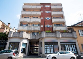 Edificio all\'aperto - Bilocale Porta Ronca
 
55, Rho - foto 2