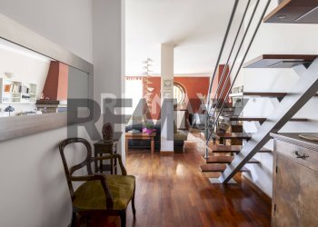 Scale - Casa semi indipendente via Como
 
24, Paderno Dugnano - foto 3