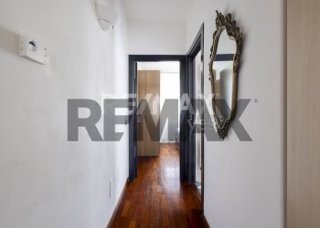 Hall / corridoio - Casa semi indipendente via Como
 
24, Paderno Dugnano - foto 12