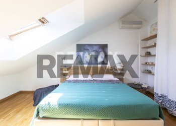 Camera / camera da letto - Casa semi indipendente via Como
 
24, Paderno Dugnano - foto 34