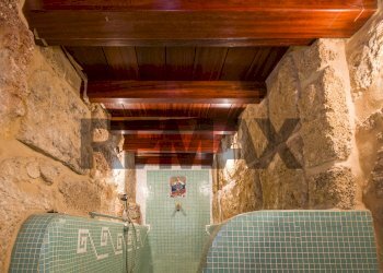 Hall / corridoio - Independent house Via Monteleone
 
2, Palermo - photo 16