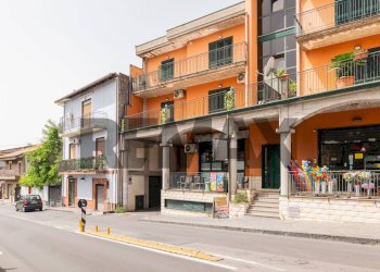 Edificio all\'aperto - Quadrilocale Via Fiume
 
153, Belpasso - foto 32