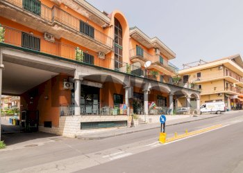 Edificio all\'aperto - Quadrilocale Via Fiume
 
153, Belpasso - foto 34
