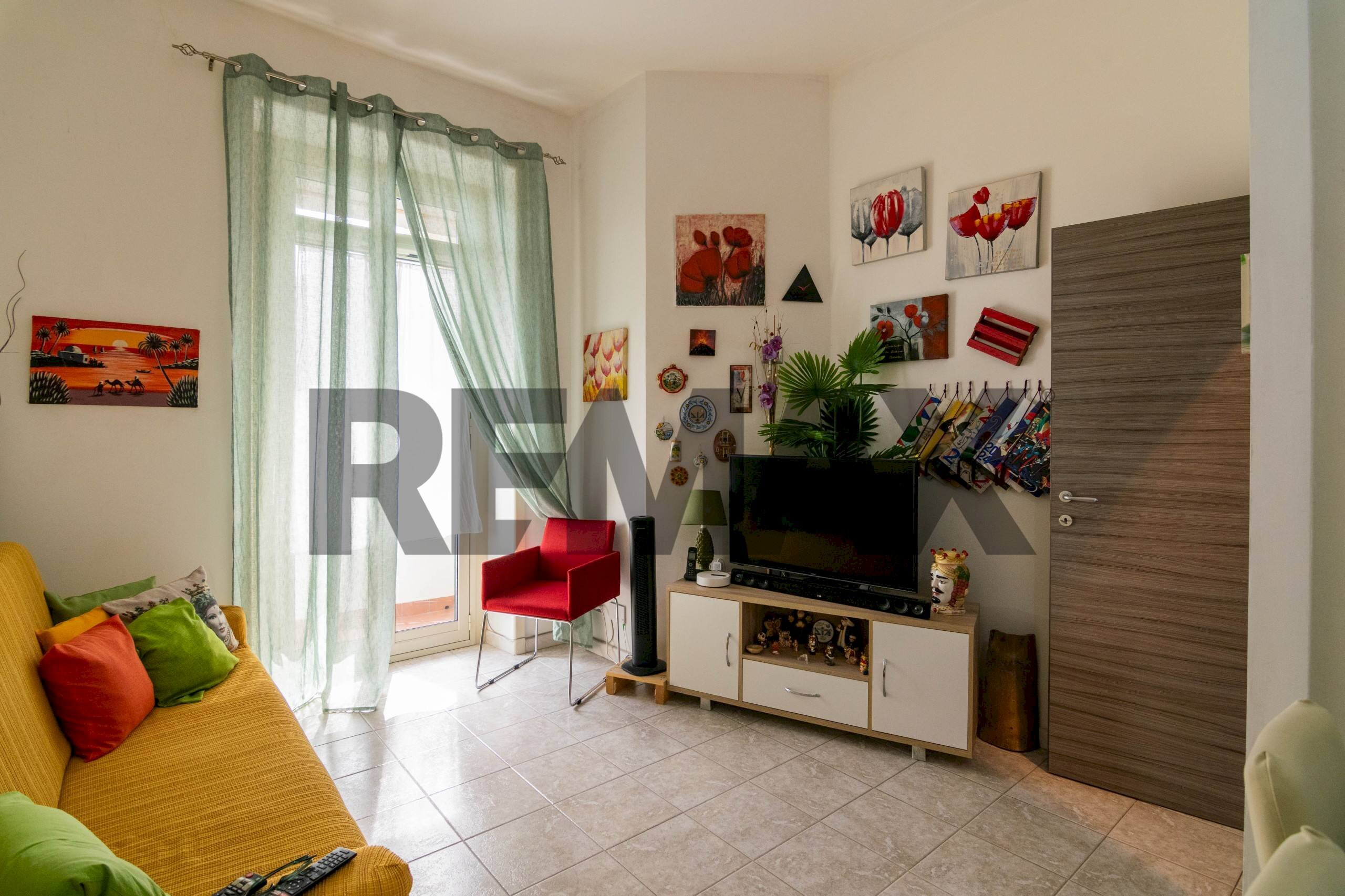 Soggiorno - Bilocale Viale Mario Rapisardi
 
158, Catania - foto 1