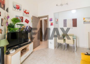 Sala da pranzo - Bilocale Viale Mario Rapisardi
 
158, Catania - foto 12