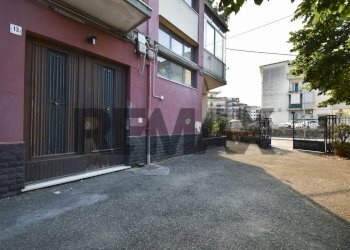 Edificio all\'aperto - Appartamento Via Piazza Dante
 
13, Acireale - foto 3